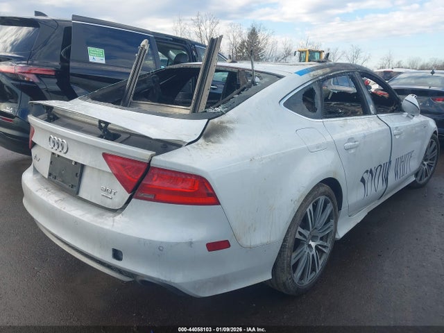 2013 AUDI A7 WAU2GAFC8DN100235 Photo 3