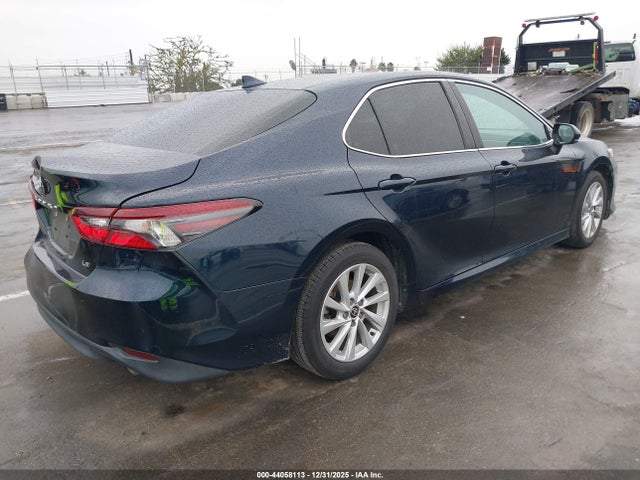 4T1C11AKXMU554687 Toyota CAMRY LE