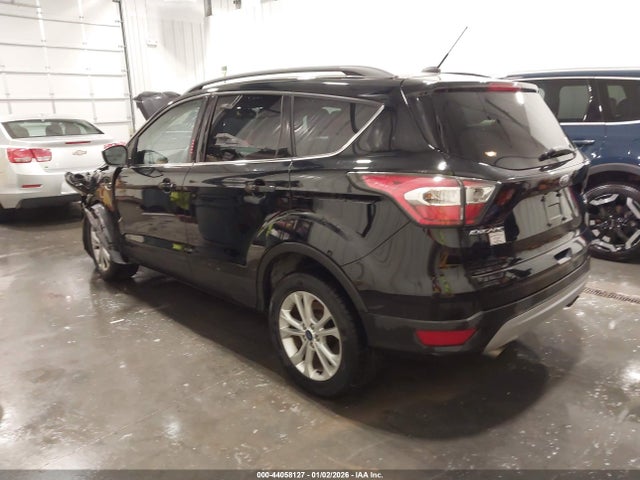 1FMCU9G96HUA94041 Ford ESCAPE SE