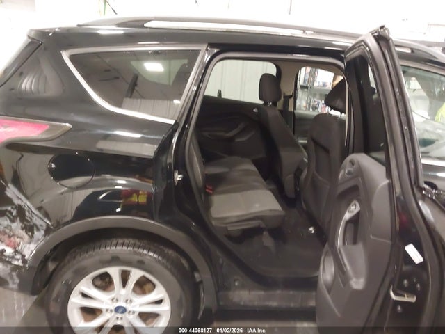 1FMCU9G96HUA94041 Ford ESCAPE SE