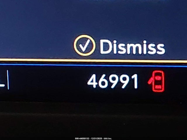 44058132 :رقم المزاد ، 1GYFZCR46KF109984 vin ، 2019 Cadillac Xt4 Premium Luxury مزاد بيع