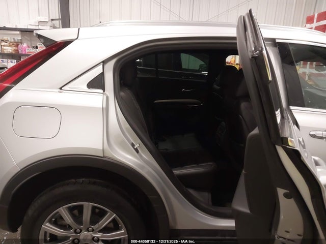 44058132 :رقم المزاد ، 1GYFZCR46KF109984 vin ، 2019 Cadillac Xt4 Premium Luxury مزاد بيع