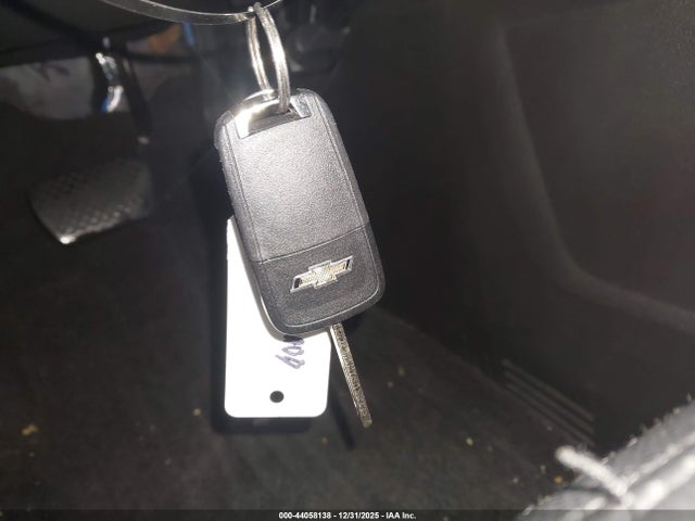 Продаж на аукціоні авто 2016 Chevrolet Equinox Lt, vin: 2GNALCEK0G1110379, номер лоту: 44058138