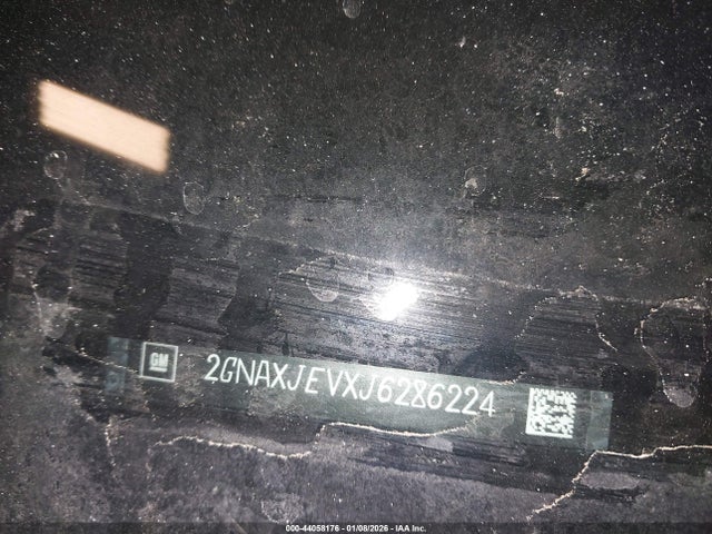 44058176 :رقم المزاد ، 2GNAXJEVXJ6286224 vin ، 2018 Chevrolet Equinox Lt مزاد بيع