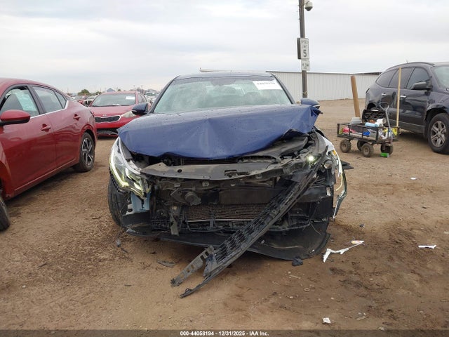 5XXGT4L35LG415787 KIA Optima Lx