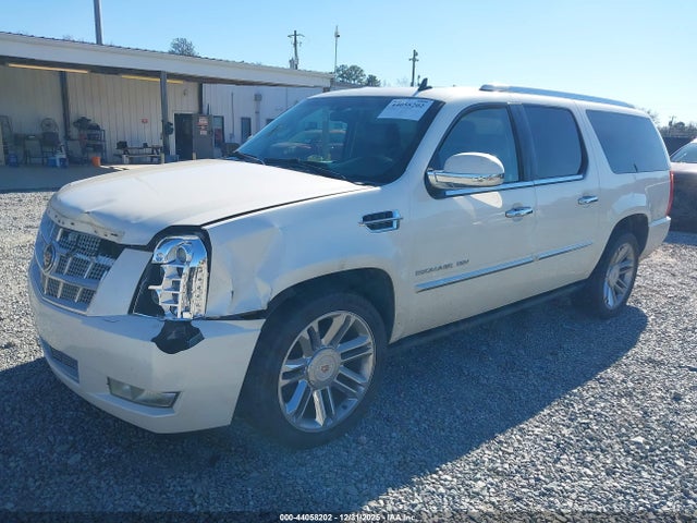2013 CADILLAC ESCALADE ESV 1GYS3KEF8DR335611 Photo 1