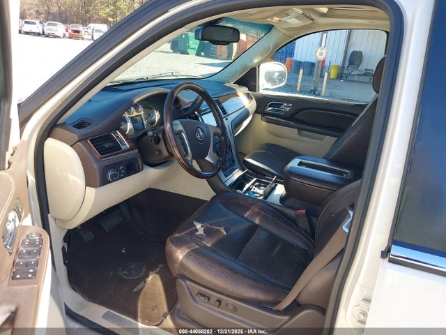 2013 CADILLAC ESCALADE ESV 1GYS3KEF8DR335611 Photo 4