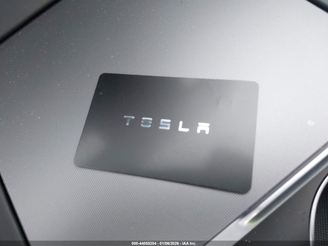 2026 TESLA MODEL Y 7SAYGDED2TF524907 Photo 10