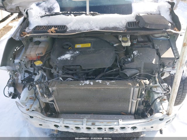 1FMCU9GX6FUA96772 Ford ESCAPE SE