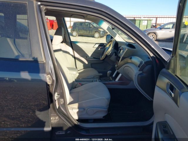 2013 SUBARU FORESTER JF2SHADC5DH415982 Photo 4