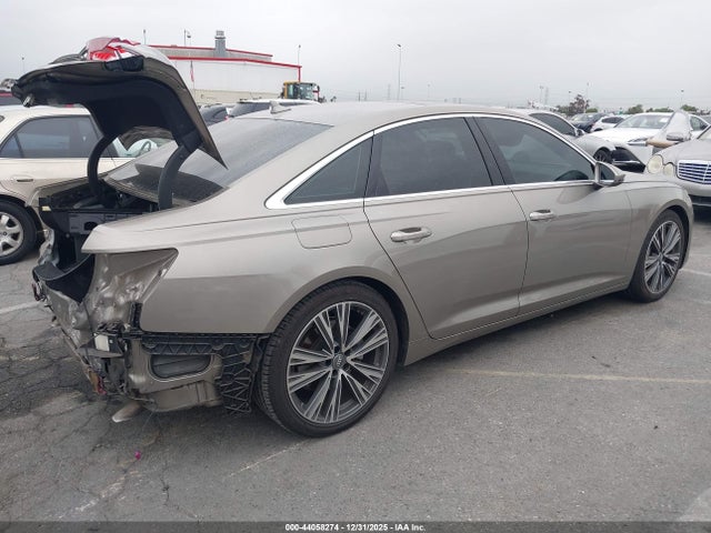 2019 AUDI A6 WAUD8AF28KN120043 Photo 3