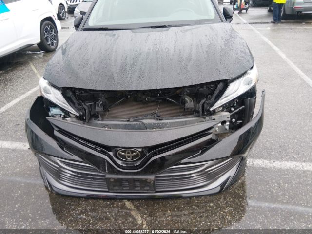 2018 TOYOTA CAMRY 4T1B11HK0JU043034 Photo 5