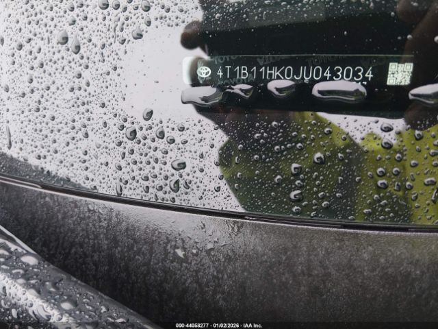 2018 TOYOTA CAMRY 4T1B11HK0JU043034 Photo 8