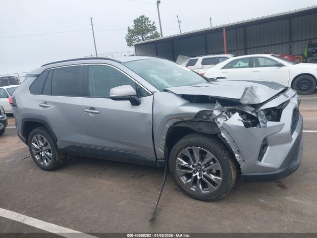 Toyota Rav4 Xle Premium 2023 2T3C1RFV6PW273256 Image 13
