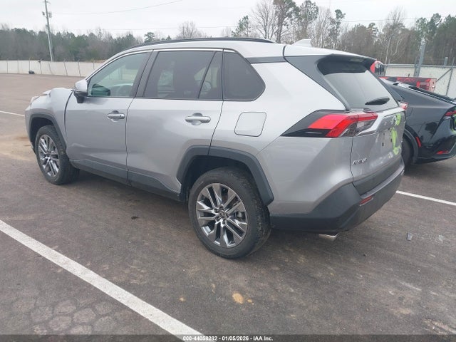 Toyota Rav4 Xle Premium 2023 2T3C1RFV6PW273256 Image 3