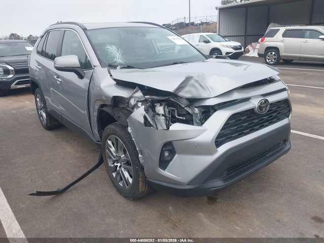 Toyota Rav4 Xle Premium 2023 2T3C1RFV6PW273256 Image 6