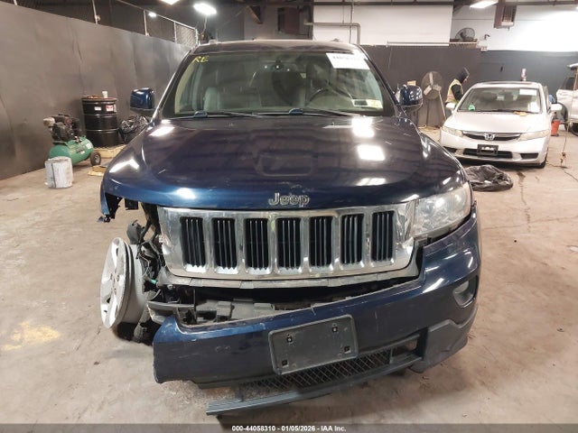 44058310 :رقم المزاد ، 1C4RJFAG2CC249583 vin ، 2012 Jeep Grand Cherokee Laredo مزاد بيع