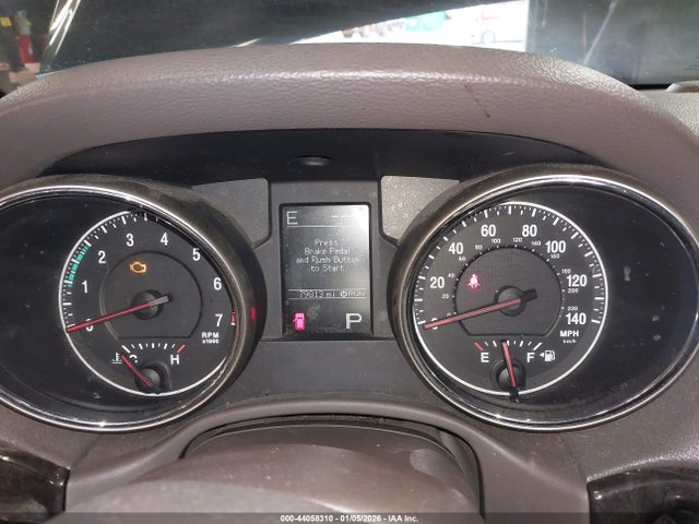 44058310 :رقم المزاد ، 1C4RJFAG2CC249583 vin ، 2012 Jeep Grand Cherokee Laredo مزاد بيع