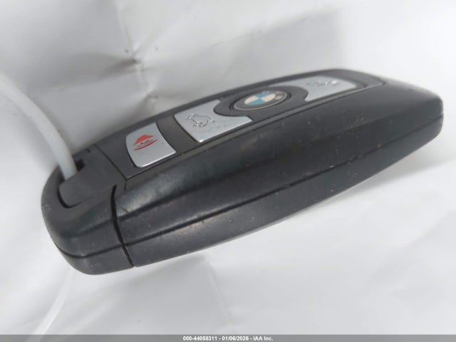 2018 BMW 320I WBA8E1G50JNU91893 Photo 10