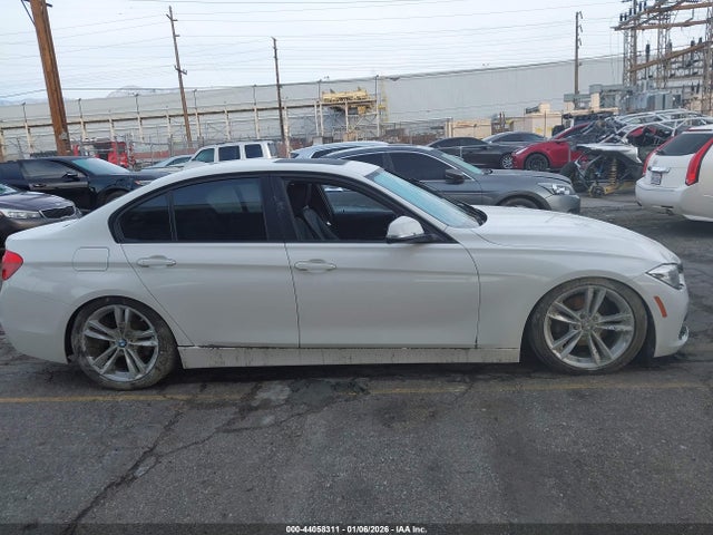 WBA8E1G50JNU91893 BMW 320i