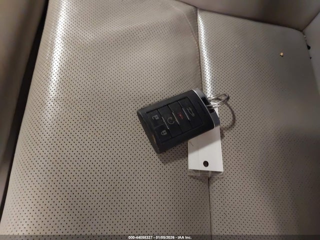 44058327 :رقم المزاد ، 2G61T5S32D9182377 vin ، 2013 Cadillac Xts Premium مزاد بيع
