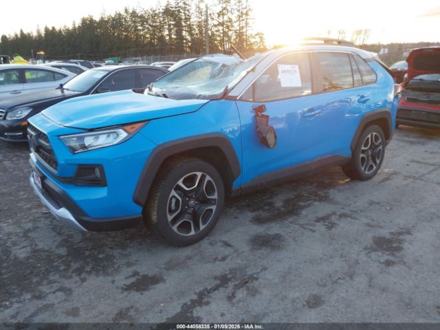 2019 TOYOTA RAV4 2T3J1RFVXKC025139 Photo 1