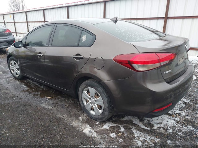 2017 Kia Forte Lx მანქანა იყიდება აუქციონზე, vin: 3KPFK4A77HE122283, აუქციონის ნომერი: 44058378