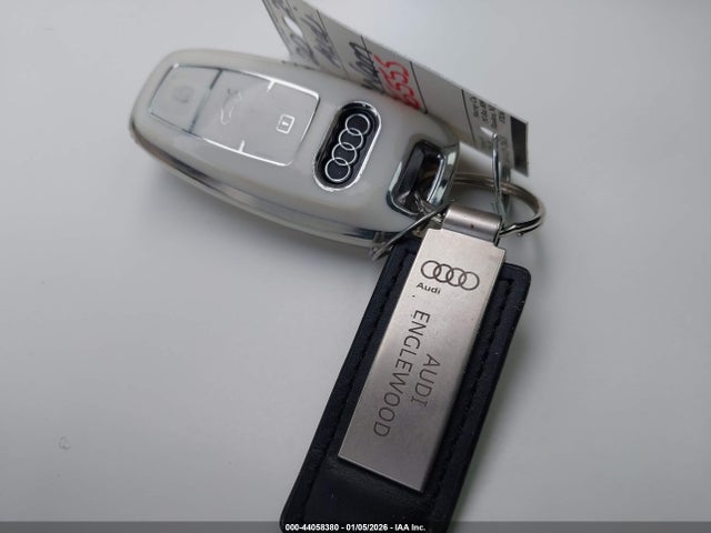 2024 AUDI Q8 E-TRON WA1CAAGE7RB039374 Photo 10