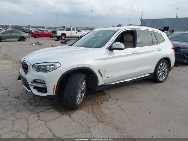 2018 BMW X3 5UXTR9C57JLD57126 Photo 1