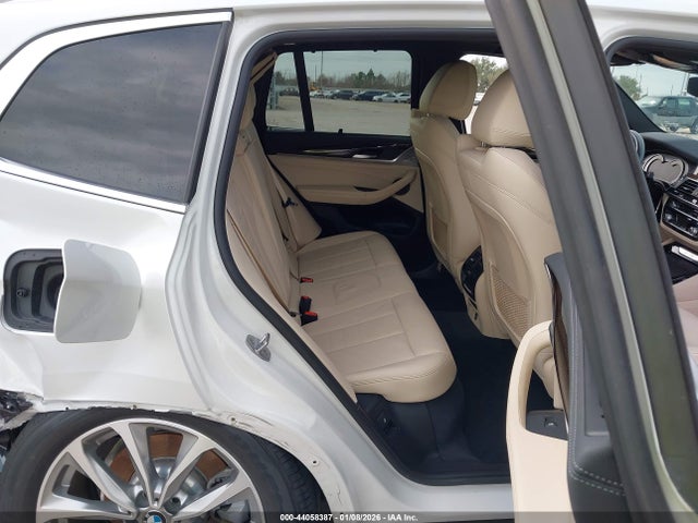 2018 BMW X3 5UXTR9C57JLD57126 Photo 7