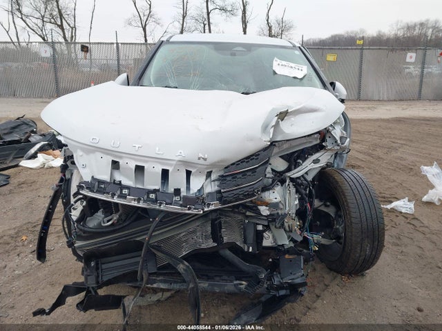 Продажа на аукционе авто 2023 Mitsubishi Outlander Se 2.5 2wd/se Black Edition 2wd/se Special Edition 2wd, vin: JA4J3UA87PZ013805, номер лота: 44058544