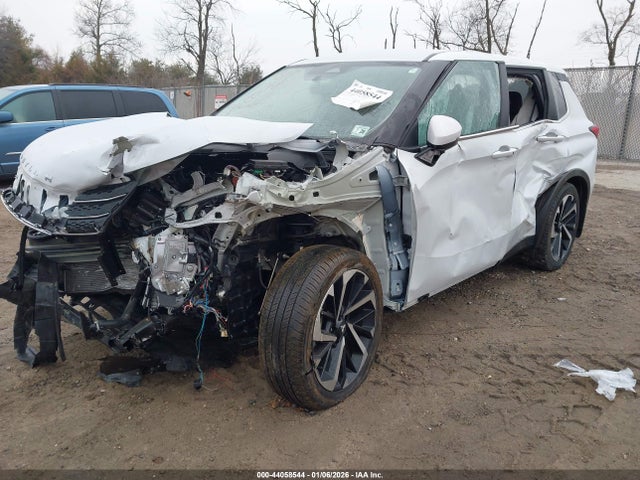 Продажа на аукционе авто 2023 Mitsubishi Outlander Se 2.5 2wd/se Black Edition 2wd/se Special Edition 2wd, vin: JA4J3UA87PZ013805, номер лота: 44058544