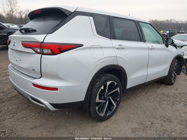 Продажа на аукционе авто 2023 Mitsubishi Outlander Se 2.5 2wd/se Black Edition 2wd/se Special Edition 2wd, vin: JA4J3UA87PZ013805, номер лота: 44058544