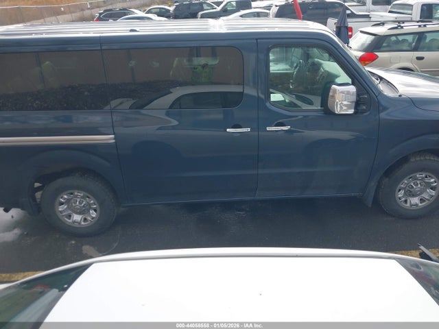 5BZAF0AA5HN851901 Nissan Nv Passenger Nv3500 Hd Sl V8