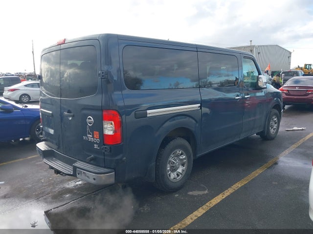 5BZAF0AA5HN851901 Nissan Nv Passenger Nv3500 Hd Sl V8