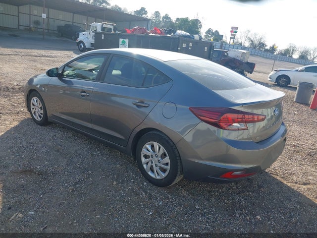 Hyundai ELANTRA SE 2019 5NPD74LF2KH495506 Image 3