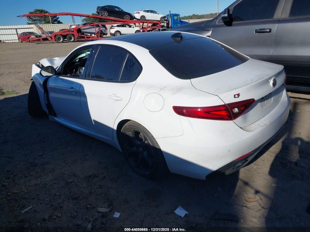 2020 ALFA ROMEO GIULIA ZARFANBN6L7629857 Photo 2