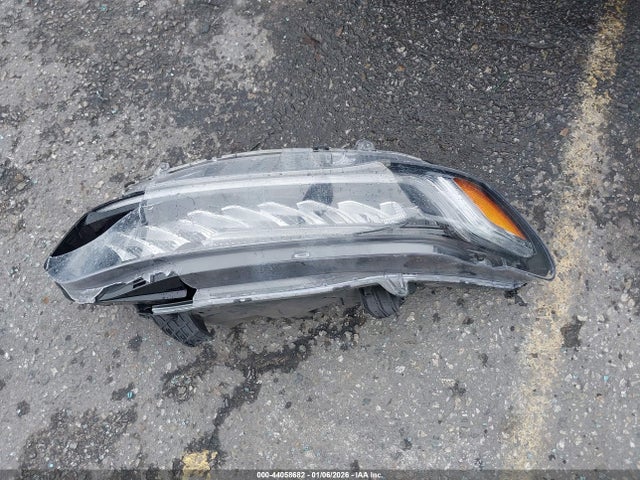 1HGCV1F38NA114093 Honda Accord Sport