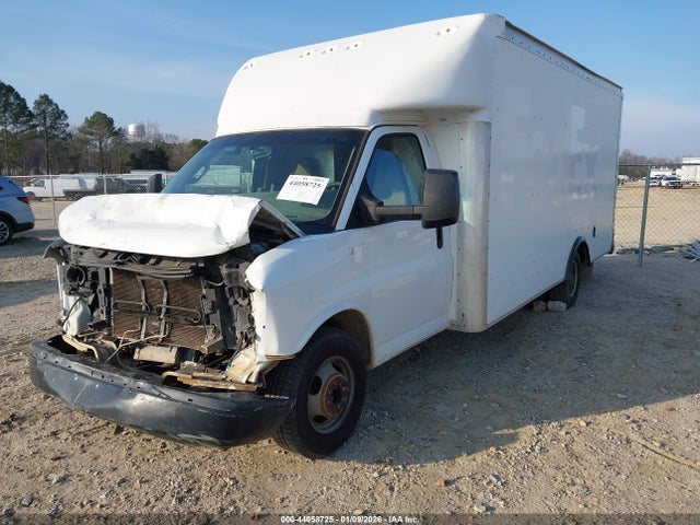 2017 Gmc Savana Cutaway Work Van მანქანა იყიდება აუქციონზე, vin: 1GD37TCG5H1127265, აუქციონის ნომერი: 44058725