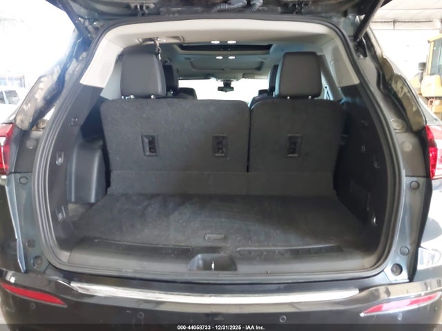 5GAEVCKWXKJ242206 Buick Enclave Awd Avenir