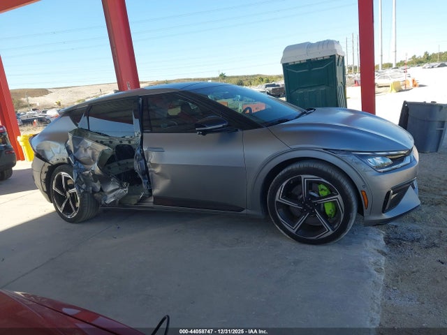 KIA Ev6 Gt 2023 KNDC5DLE2P5109621 Image 13