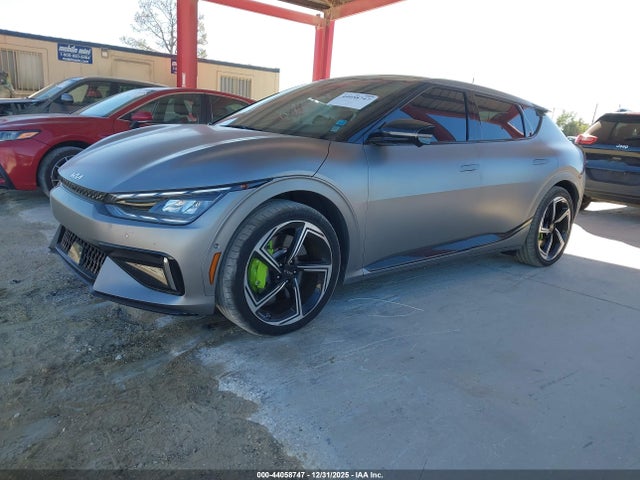 KIA Ev6 Gt 2023 KNDC5DLE2P5109621 Image 2