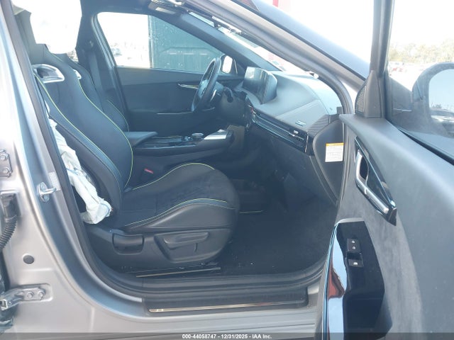 KIA Ev6 Gt 2023 KNDC5DLE2P5109621 Image 5
