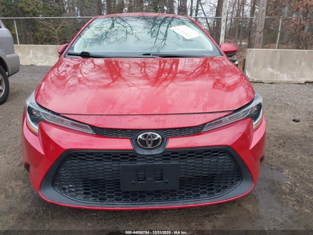 Продажа на аукционе авто 2021 Toyota Corolla Le, vin: 5YFEPMAE0MP248652, номер лота: 44058754