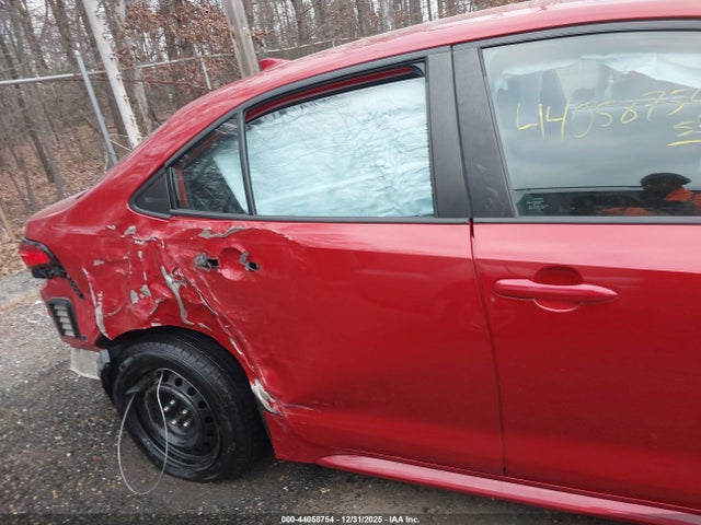 Продажа на аукционе авто 2021 Toyota Corolla Le, vin: 5YFEPMAE0MP248652, номер лота: 44058754