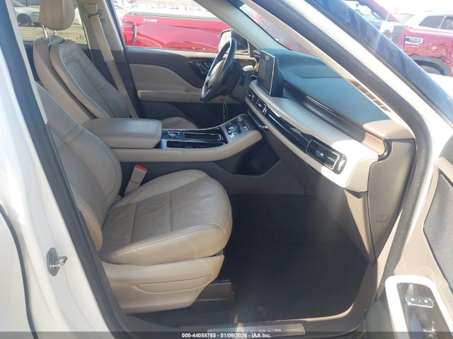 Продажа на аукционе авто 2020 Lincoln Aviator Reserve, vin: 5LM5J7XC6LGL21797, номер лота: 44058765