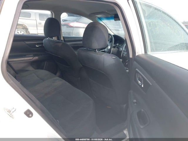 Продаж на аукціоні авто 2015 Nissan Altima 2.5 S, vin: 1N4AL3AP2FN405643, номер лоту: 44058790