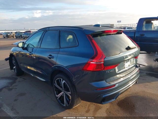2025 VOLVO XC60 YV4M12RMXS1160171 Photo 2