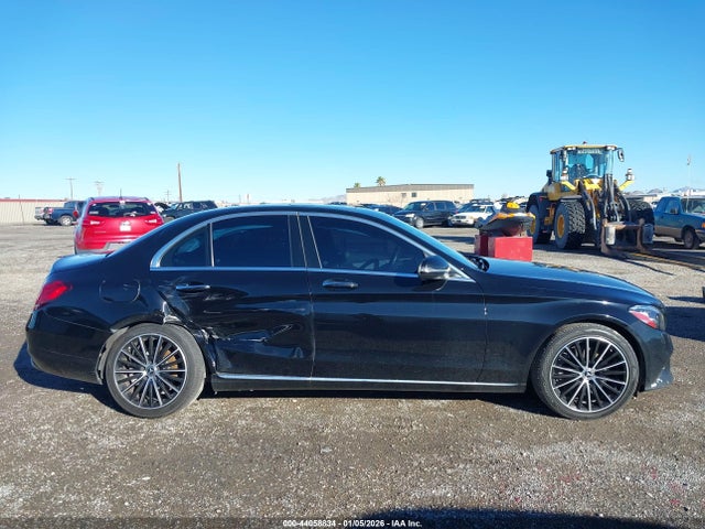 2021 Mercedes-benz C 300 Sedan მანქანა იყიდება აუქციონზე, vin: W1KWF8DB9MR644297, აუქციონის ნომერი: 44058834
