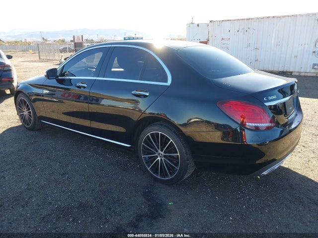 2021 Mercedes-benz C 300 Sedan მანქანა იყიდება აუქციონზე, vin: W1KWF8DB9MR644297, აუქციონის ნომერი: 44058834